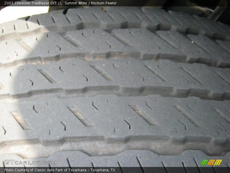 Summit White / Medium Pewter 2003 Chevrolet TrailBlazer EXT LS