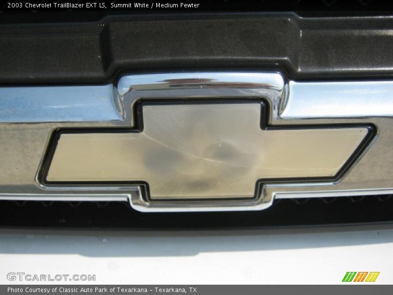 Summit White / Medium Pewter 2003 Chevrolet TrailBlazer EXT LS