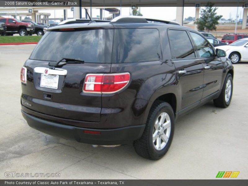 Garnet / Black 2008 Saturn Outlook XE
