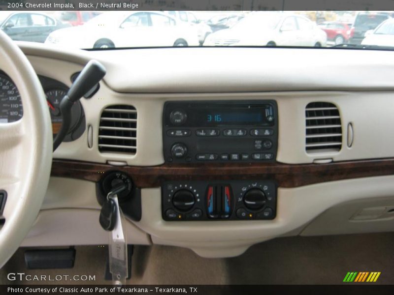 Black / Neutral Beige 2004 Chevrolet Impala
