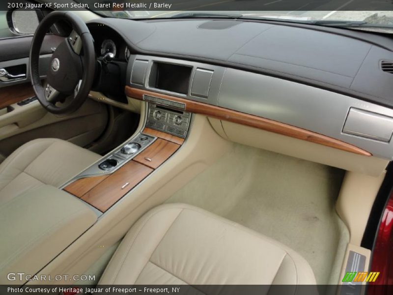 Claret Red Metallic / Barley 2010 Jaguar XF Sport Sedan