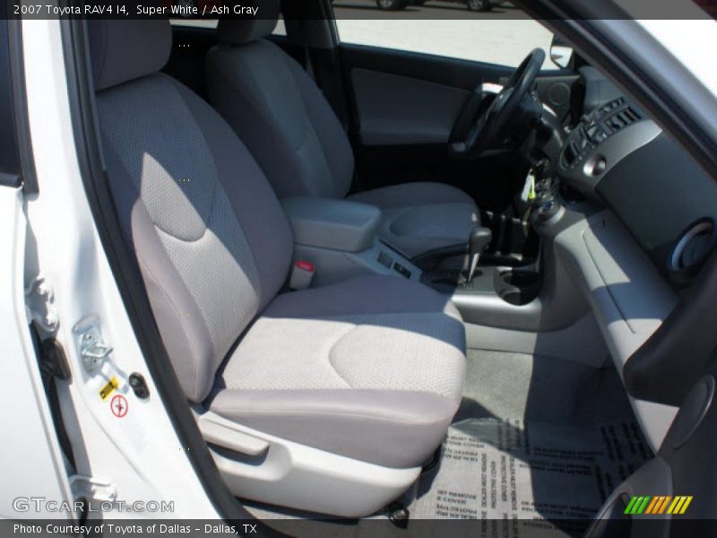 Super White / Ash Gray 2007 Toyota RAV4 I4