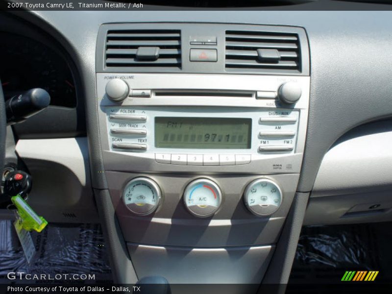 Titanium Metallic / Ash 2007 Toyota Camry LE