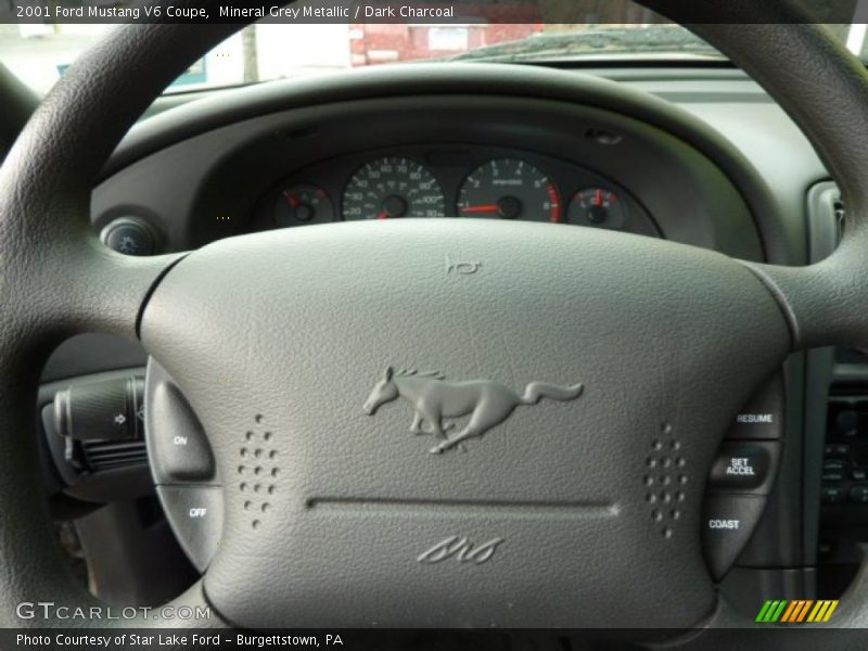 Mineral Grey Metallic / Dark Charcoal 2001 Ford Mustang V6 Coupe