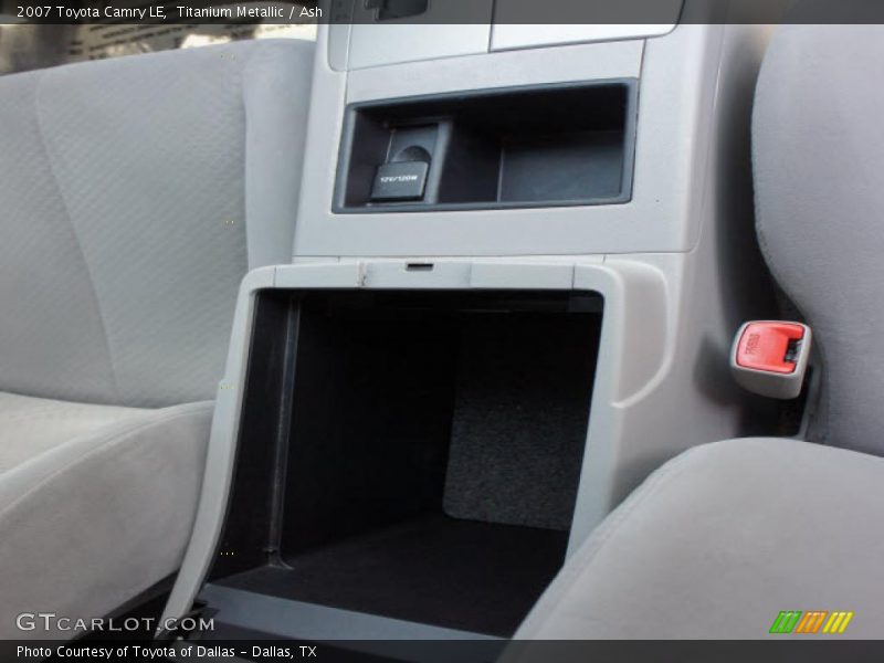 Titanium Metallic / Ash 2007 Toyota Camry LE