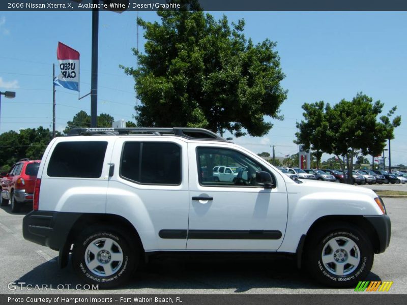 Avalanche White / Desert/Graphite 2006 Nissan Xterra X