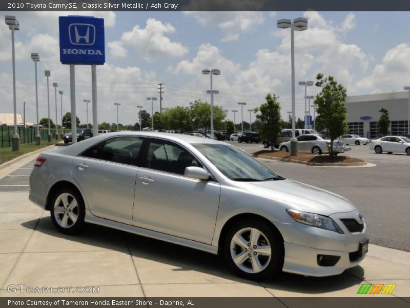 Classic Silver Metallic / Ash Gray 2010 Toyota Camry SE