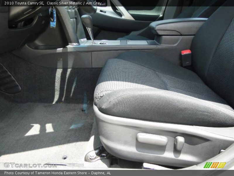 Classic Silver Metallic / Ash Gray 2010 Toyota Camry SE