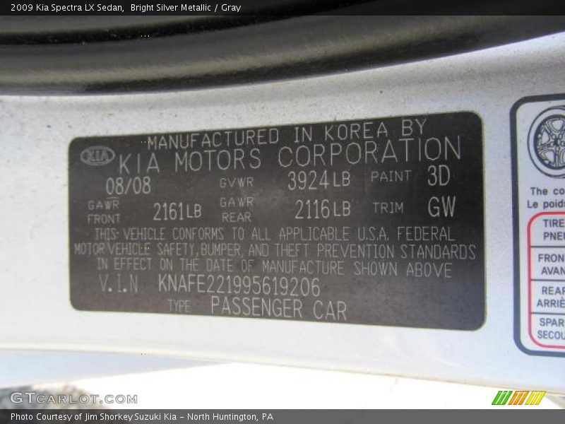 Bright Silver Metallic / Gray 2009 Kia Spectra LX Sedan