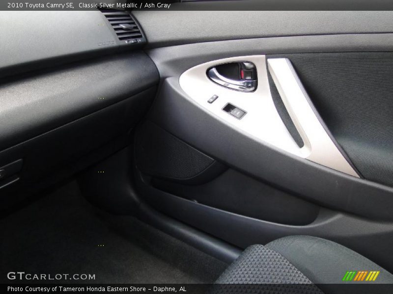Classic Silver Metallic / Ash Gray 2010 Toyota Camry SE