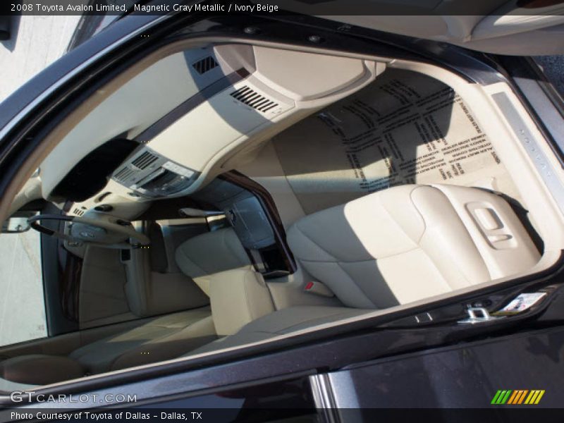 Magnetic Gray Metallic / Ivory Beige 2008 Toyota Avalon Limited