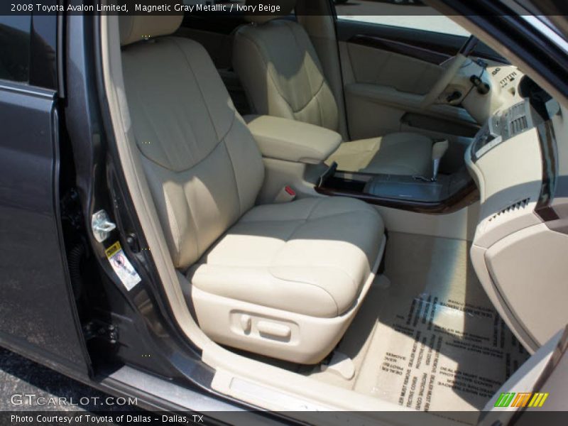 Magnetic Gray Metallic / Ivory Beige 2008 Toyota Avalon Limited