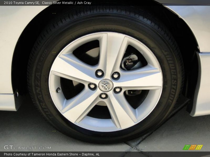 Classic Silver Metallic / Ash Gray 2010 Toyota Camry SE
