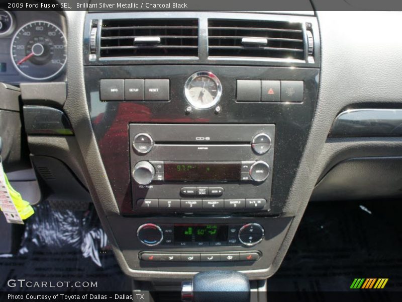 Brilliant Silver Metallic / Charcoal Black 2009 Ford Fusion SEL