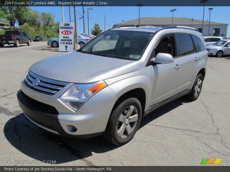 Majestic Silver Metallic / Grey 2007 Suzuki XL7 Limited AWD