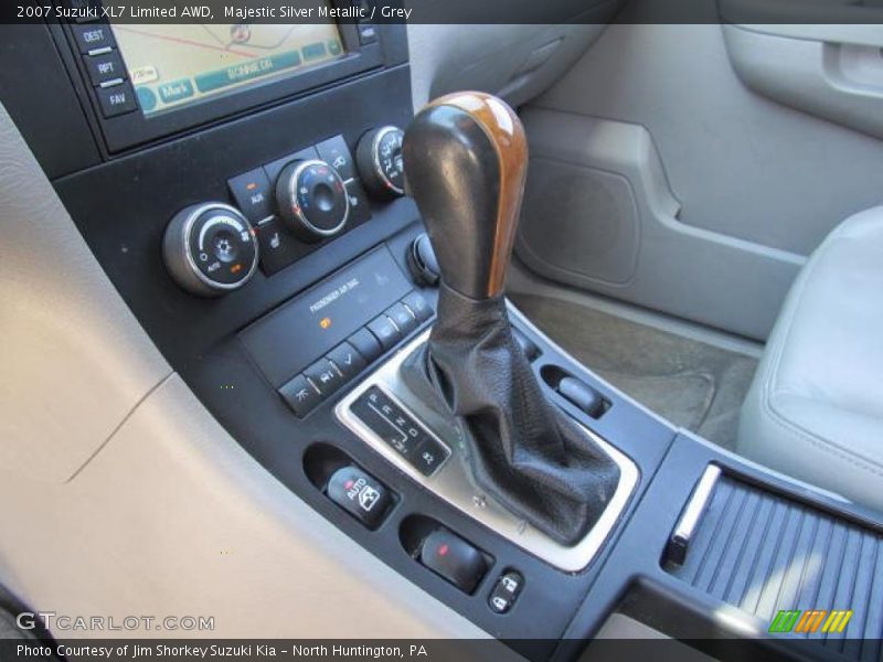  2007 XL7 Limited AWD 5 Speed Automatic Shifter