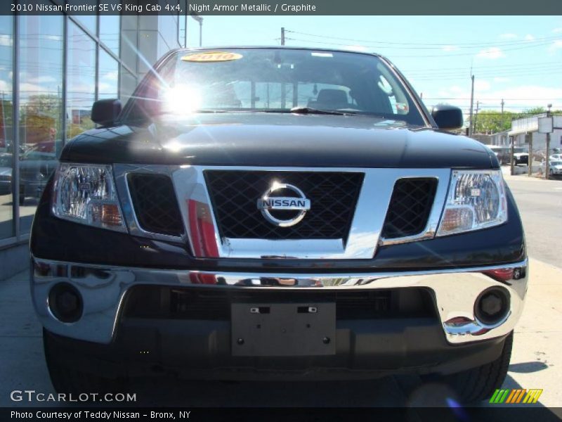 Night Armor Metallic / Graphite 2010 Nissan Frontier SE V6 King Cab 4x4