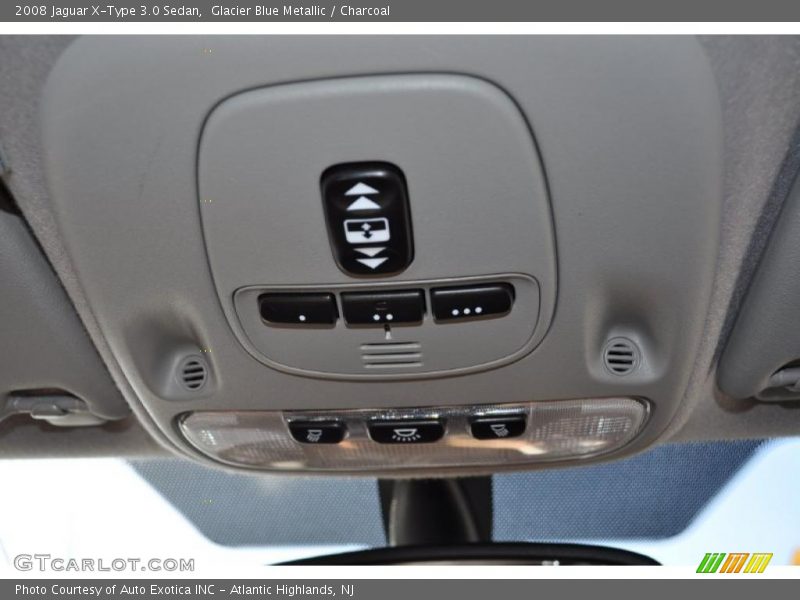 Controls of 2008 X-Type 3.0 Sedan