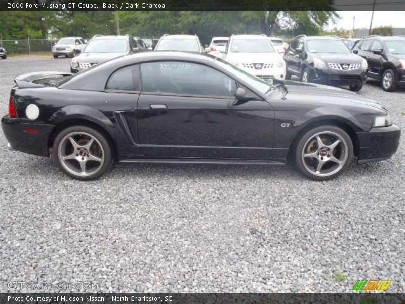 Black / Dark Charcoal 2000 Ford Mustang GT Coupe