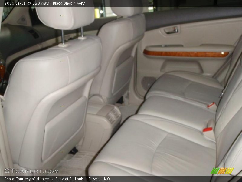 Black Onyx / Ivory 2006 Lexus RX 330 AWD
