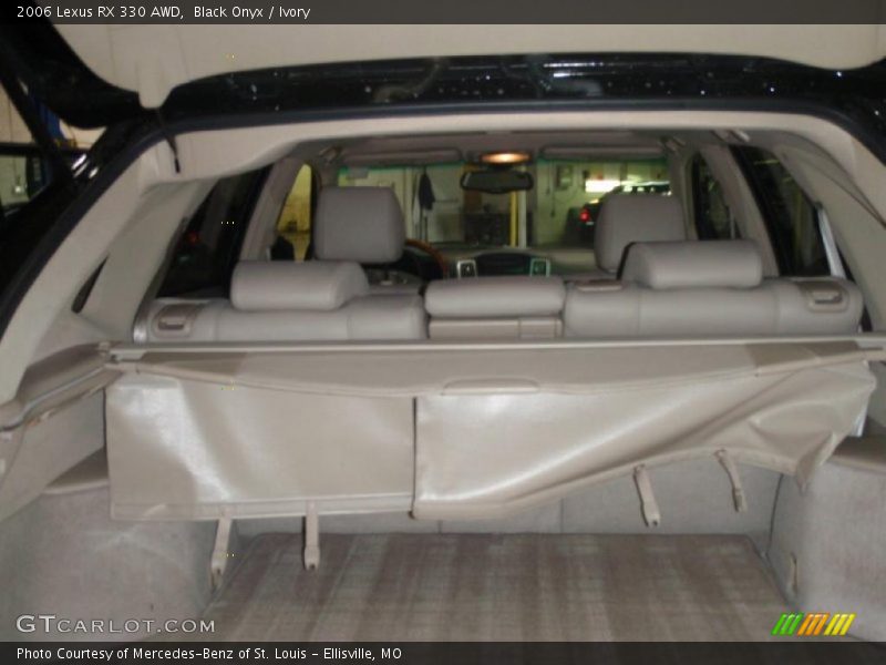 Black Onyx / Ivory 2006 Lexus RX 330 AWD