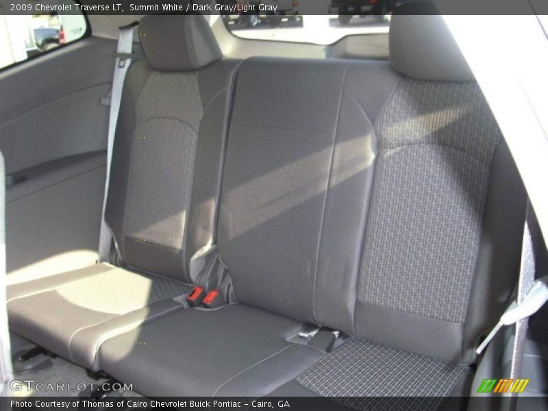 Summit White / Dark Gray/Light Gray 2009 Chevrolet Traverse LT