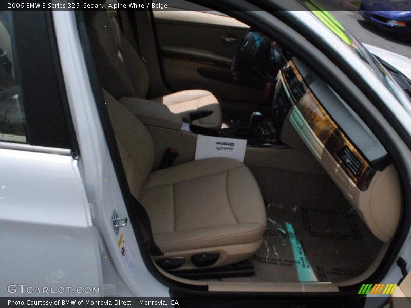 Alpine White / Beige 2006 BMW 3 Series 325i Sedan