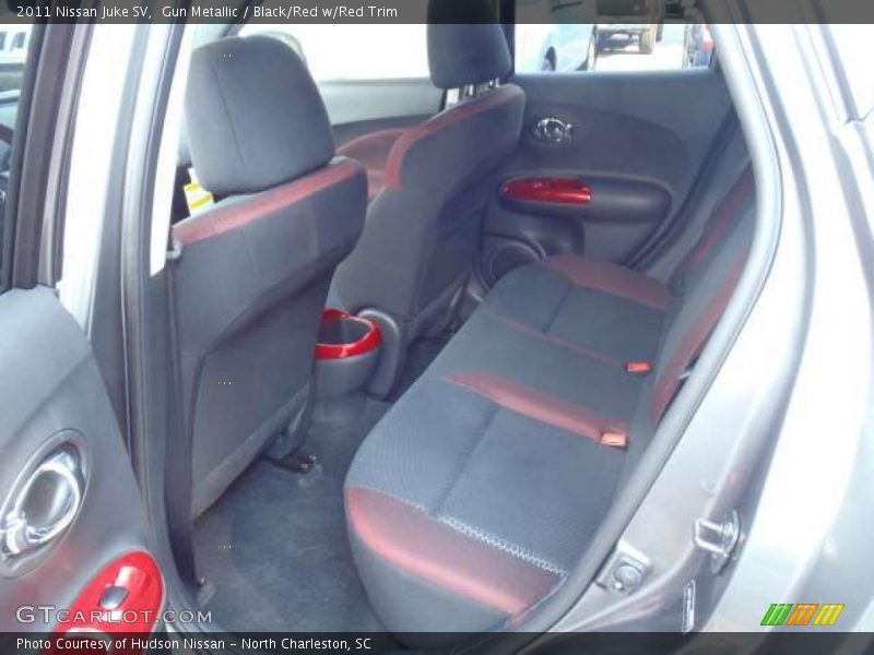  2011 Juke SV Black/Red w/Red Trim Interior
