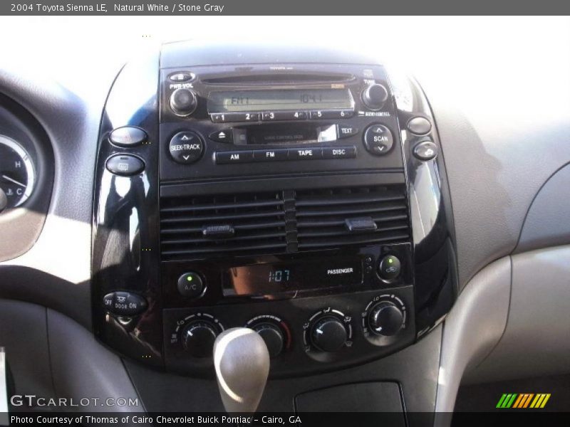 Natural White / Stone Gray 2004 Toyota Sienna LE