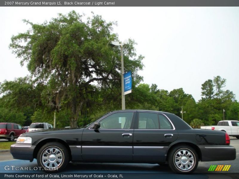 Black Clearcoat / Light Camel 2007 Mercury Grand Marquis LS