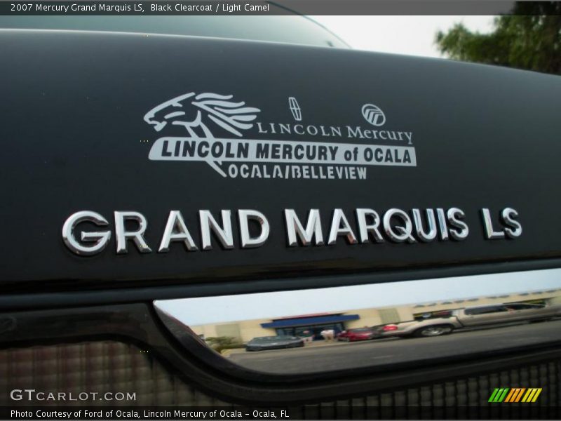 Black Clearcoat / Light Camel 2007 Mercury Grand Marquis LS