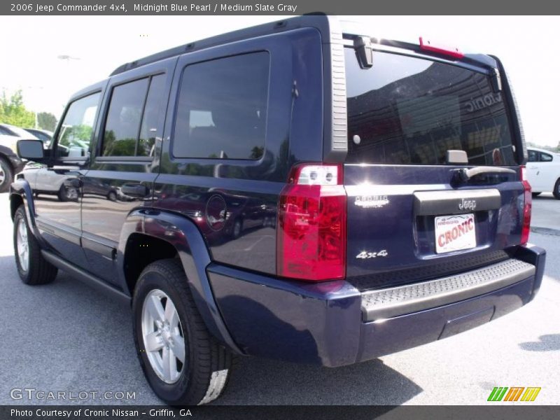 Midnight Blue Pearl / Medium Slate Gray 2006 Jeep Commander 4x4