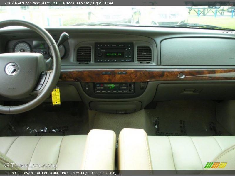 Black Clearcoat / Light Camel 2007 Mercury Grand Marquis LS