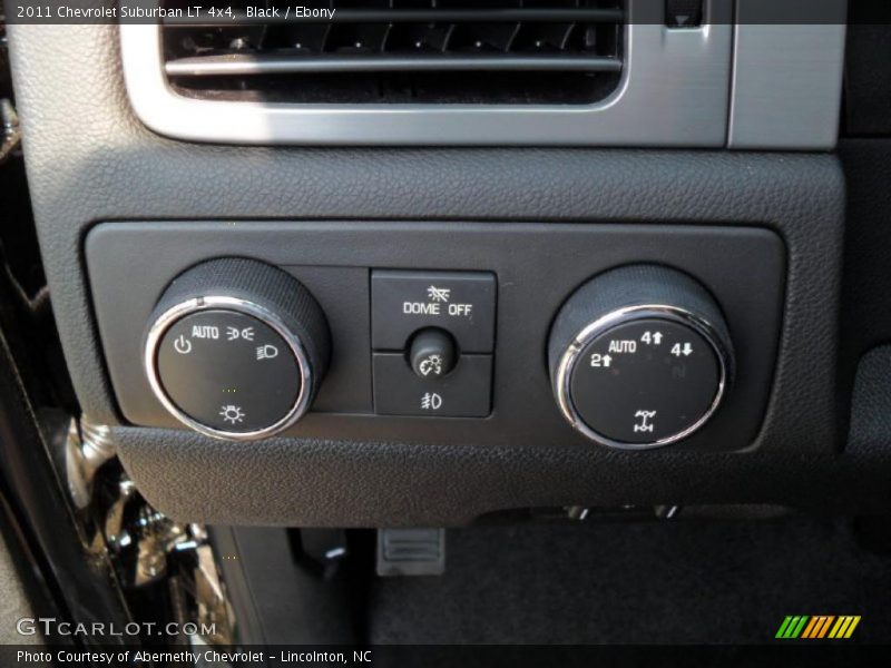 Black / Ebony 2011 Chevrolet Suburban LT 4x4