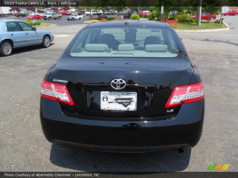 Black / Ash Gray 2010 Toyota Camry LE