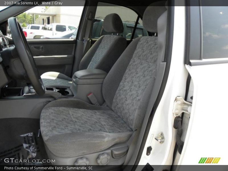 White / Gray 2007 Kia Sorento LX