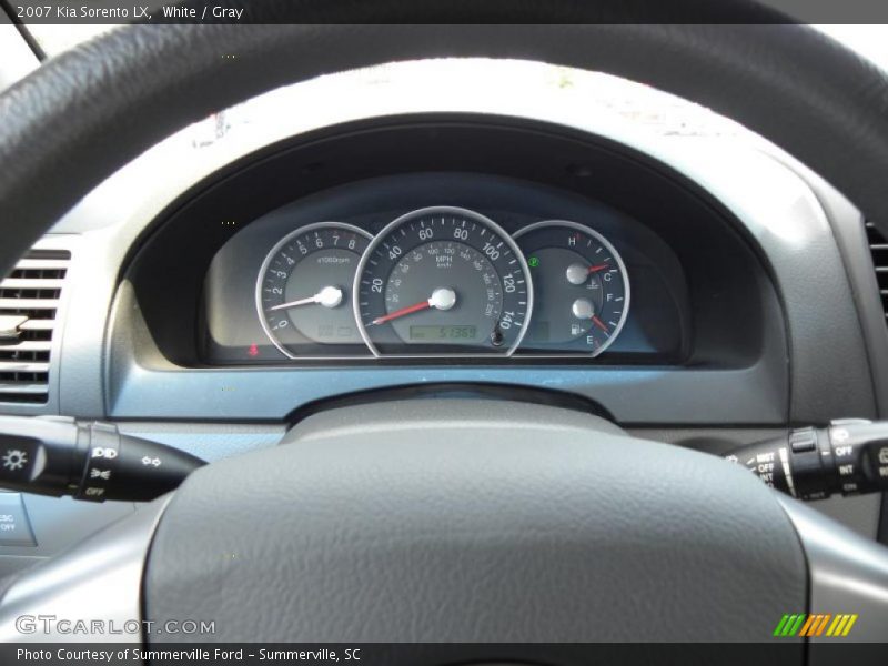 White / Gray 2007 Kia Sorento LX