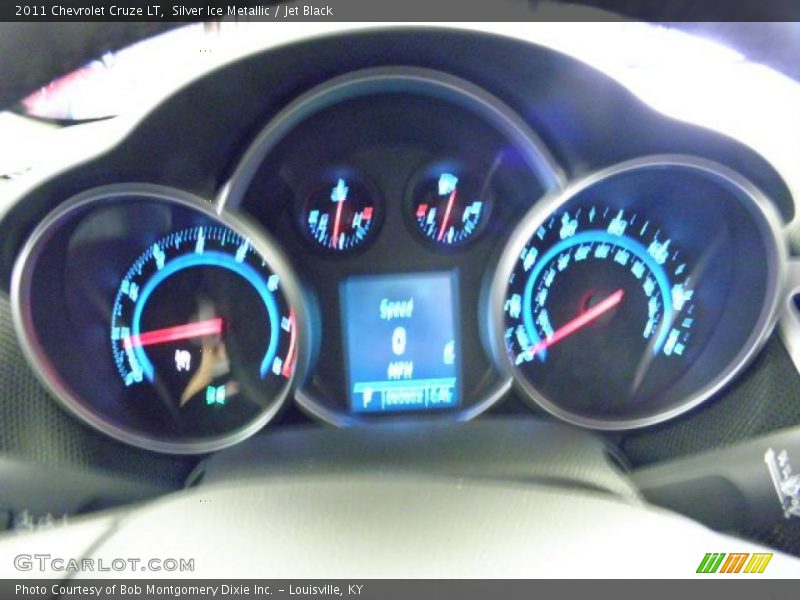 Silver Ice Metallic / Jet Black 2011 Chevrolet Cruze LT