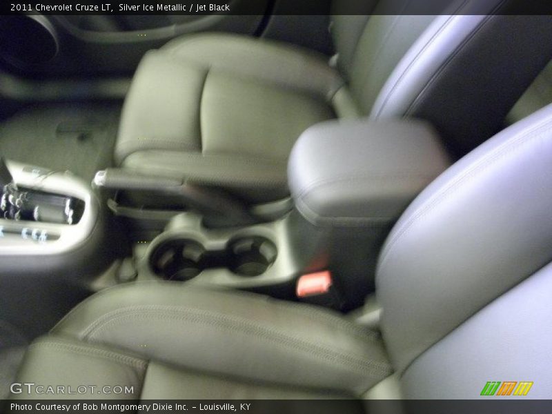 Silver Ice Metallic / Jet Black 2011 Chevrolet Cruze LT