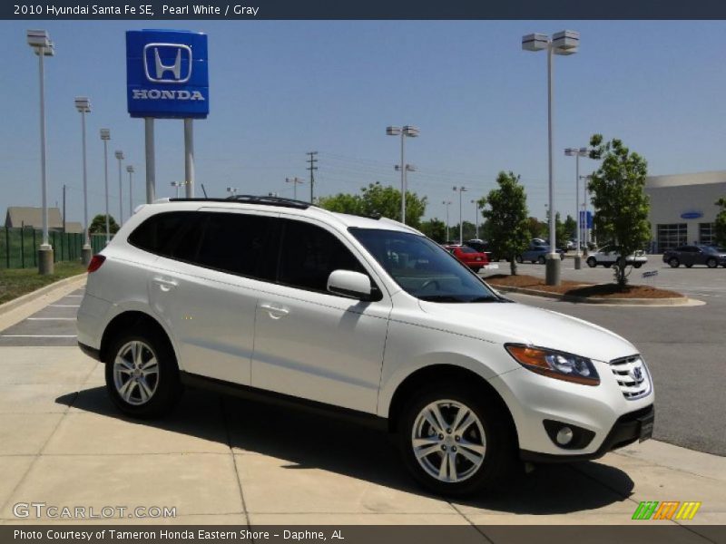 Pearl White / Gray 2010 Hyundai Santa Fe SE