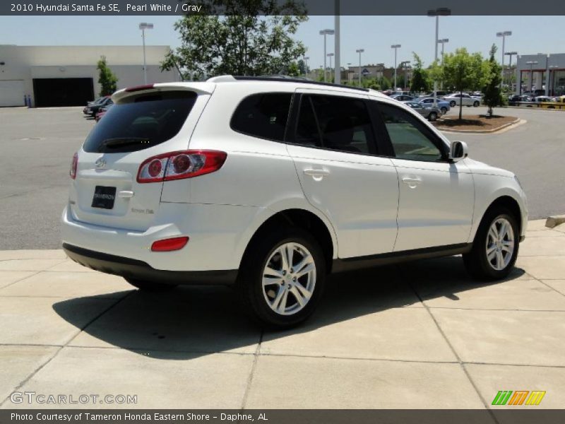 Pearl White / Gray 2010 Hyundai Santa Fe SE
