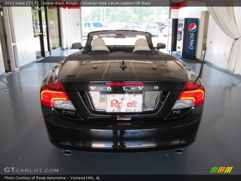 Ember Black Metallic / Soverign Hide Calcite Leather/Off Black 2011 Volvo C70 T5