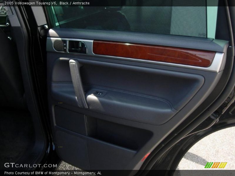 Black / Anthracite 2005 Volkswagen Touareg V6