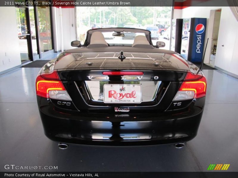 Black / Soverign Hide Calcite Leather/Umbra Brown 2011 Volvo C70 T5