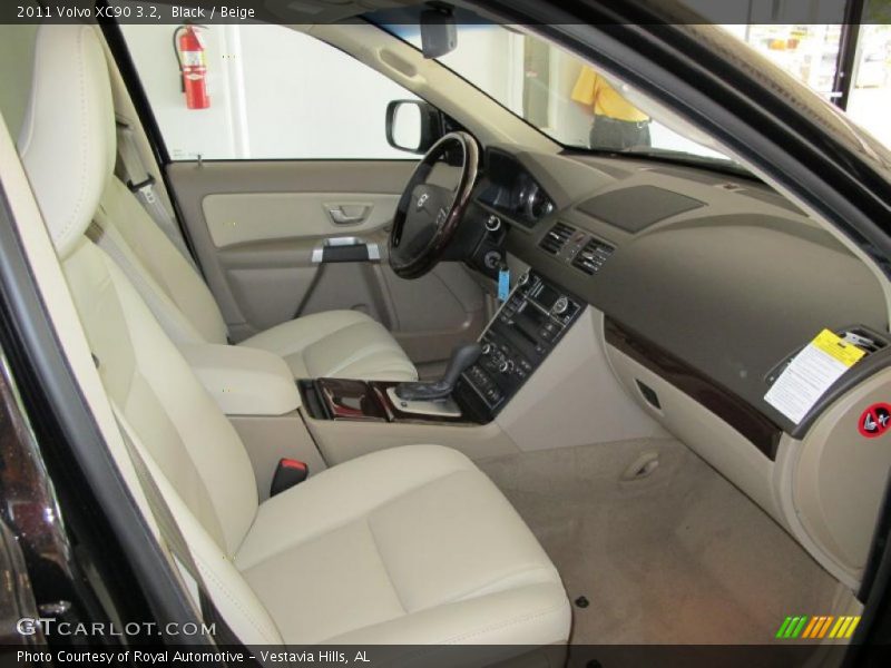 Black / Beige 2011 Volvo XC90 3.2