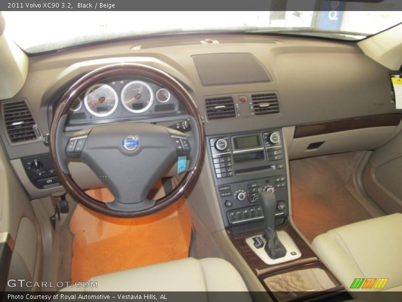 Black / Beige 2011 Volvo XC90 3.2