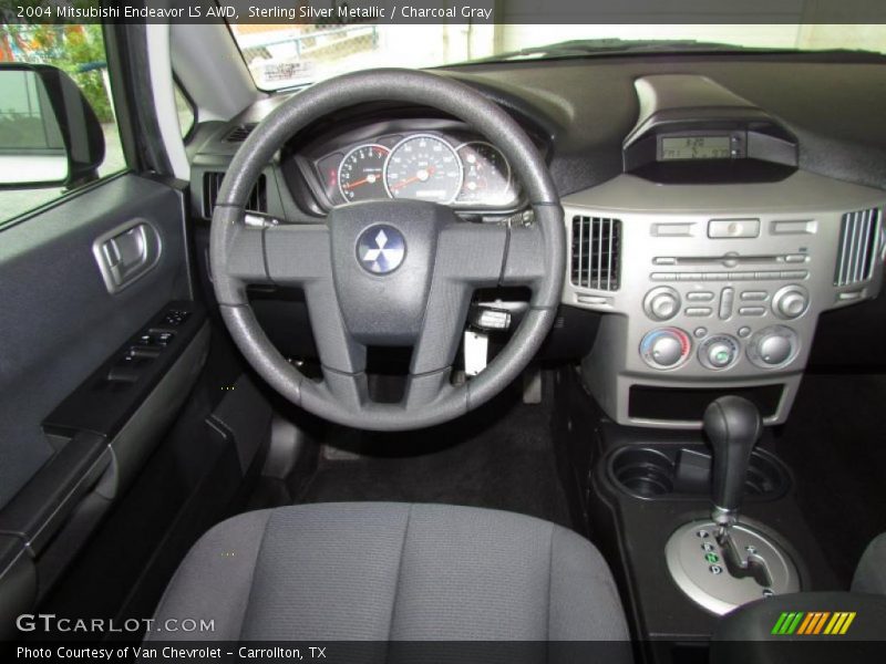 Sterling Silver Metallic / Charcoal Gray 2004 Mitsubishi Endeavor LS AWD
