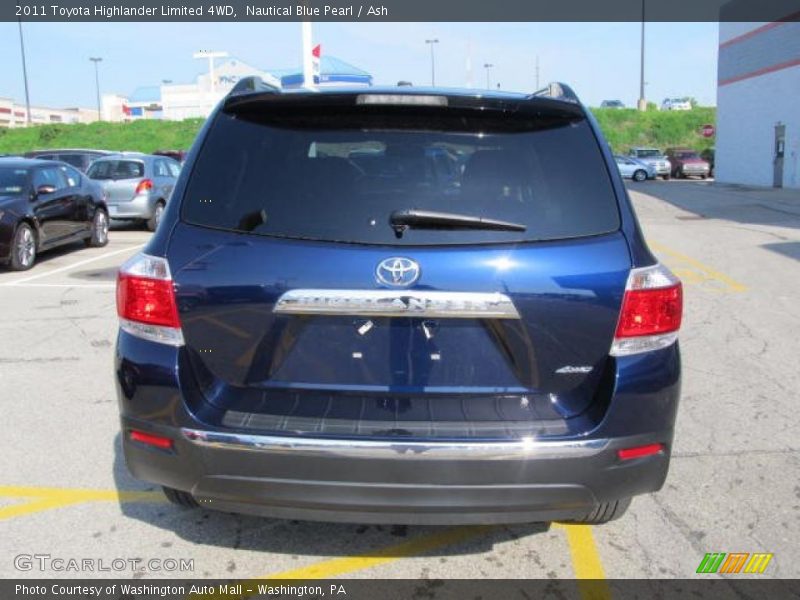 Nautical Blue Pearl / Ash 2011 Toyota Highlander Limited 4WD