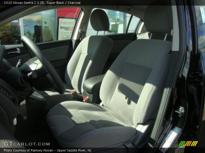 Super Black / Charcoal 2010 Nissan Sentra 2.0 SR