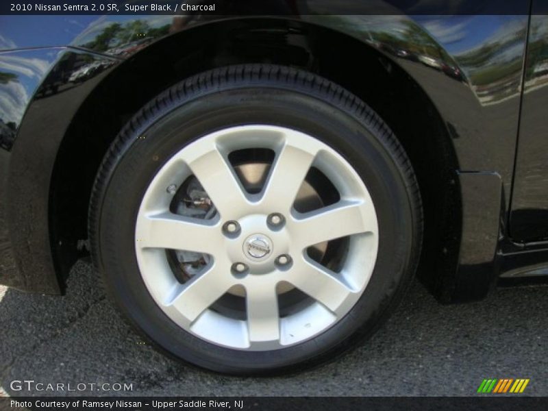 Super Black / Charcoal 2010 Nissan Sentra 2.0 SR